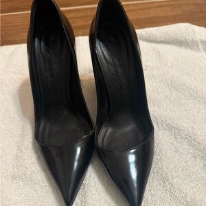 Burberry Glossy Black Women's Heels
